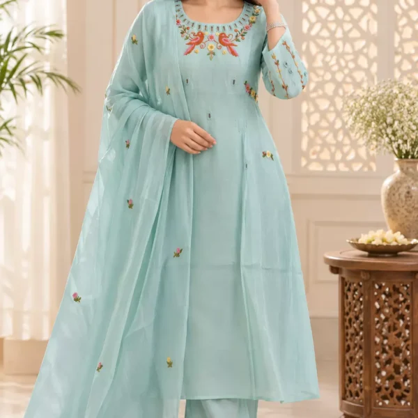 Elegant Powder Blue Embroidered Kurta Pant Set with Matching Dupatta | Premium Women's Ethnic Wear